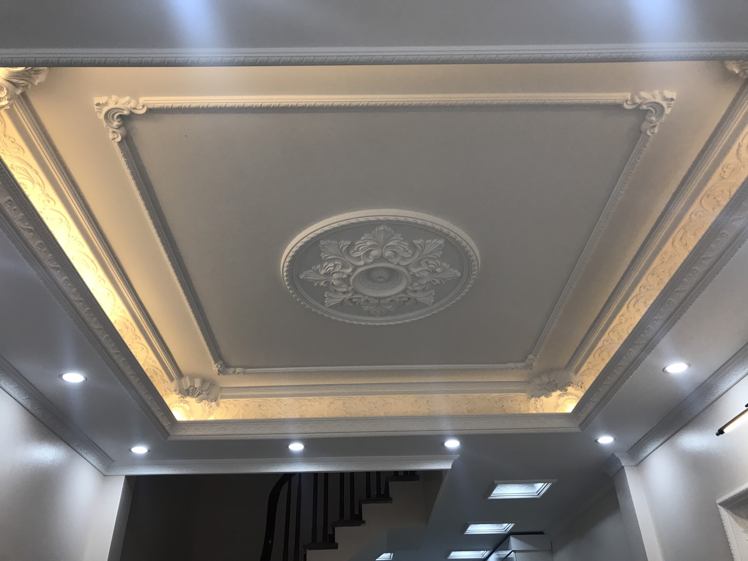BÁN NHÀ THẠCH BÀN CỔ LINH, LONG BIÊN. DT 50m 5T ô tô 7 chỗ vào nhà giá 5.2 tỷ 3