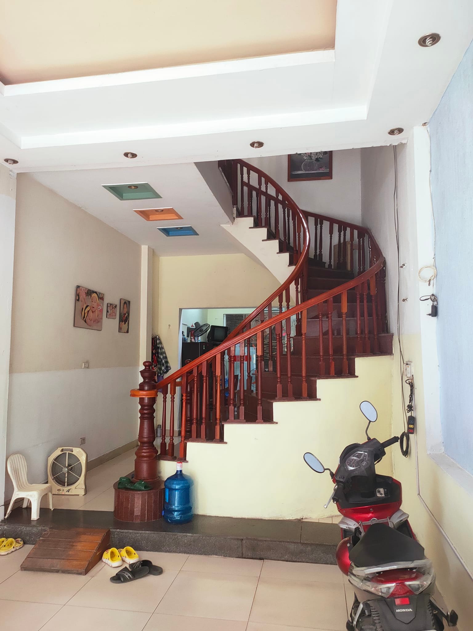 Bán nhà Đại Mỗ, gara ô tô, ngõ thông, dt 45m2 x 4 tầng x giá 3.3 tỷ- LH: 0862614886 3