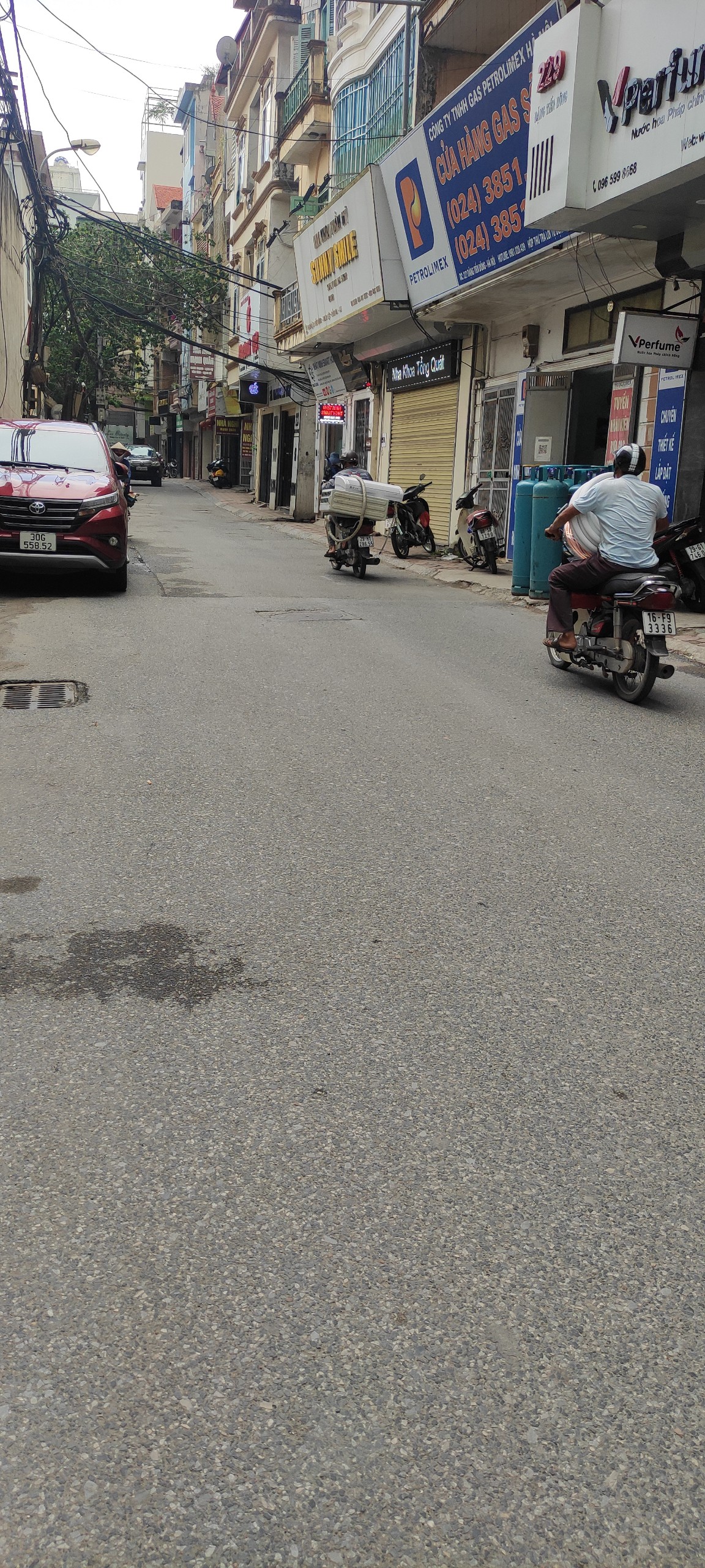 BÁN NHÀ ĐỐNG ĐA - ĐẶNG TIẾN ĐÔNG - VÀI BƯỚC RA ĐƯỜNG HOÀNG CÂU - TRƯỚC CỬA 3 GÁC ĐỖ 3