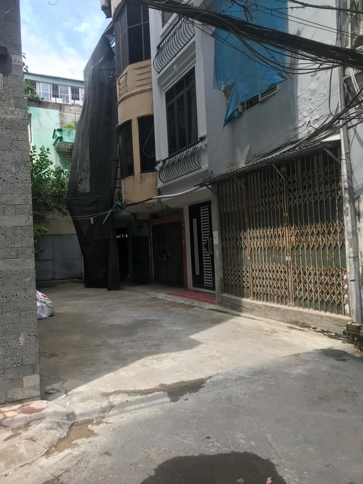 Phố VIP Thái Hà – phân lô ô tô tránh – vỉa hè – nhà mới đẹp - ở ngay