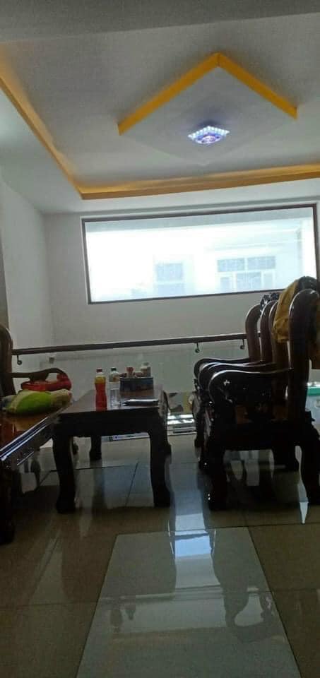 CHỦ NHÀ GẤP BÁN GIẢM CHÀO 200TRIEU. GIÁ CHÀO MỚI 5.6TỶHẺM XE HƠI - CĂN GÓC - KDBB ĐA NGÀNH- CHỦ NHÀ TRƯỚC KD SALON TÓC RẤT ĐÔNG KHÁCH 3