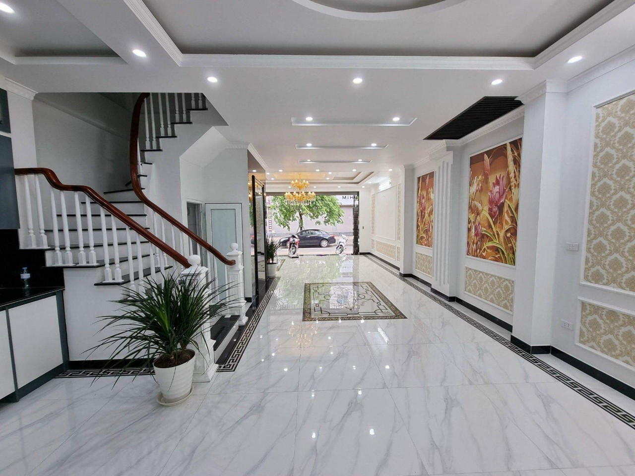 BÁN NHÀ DƯƠNG VĂN BÉ, CẠNH TIME CITY, Ô TÔ, KINH DOANH, THANG MÁY. Chỉ 15 tỷ. 2