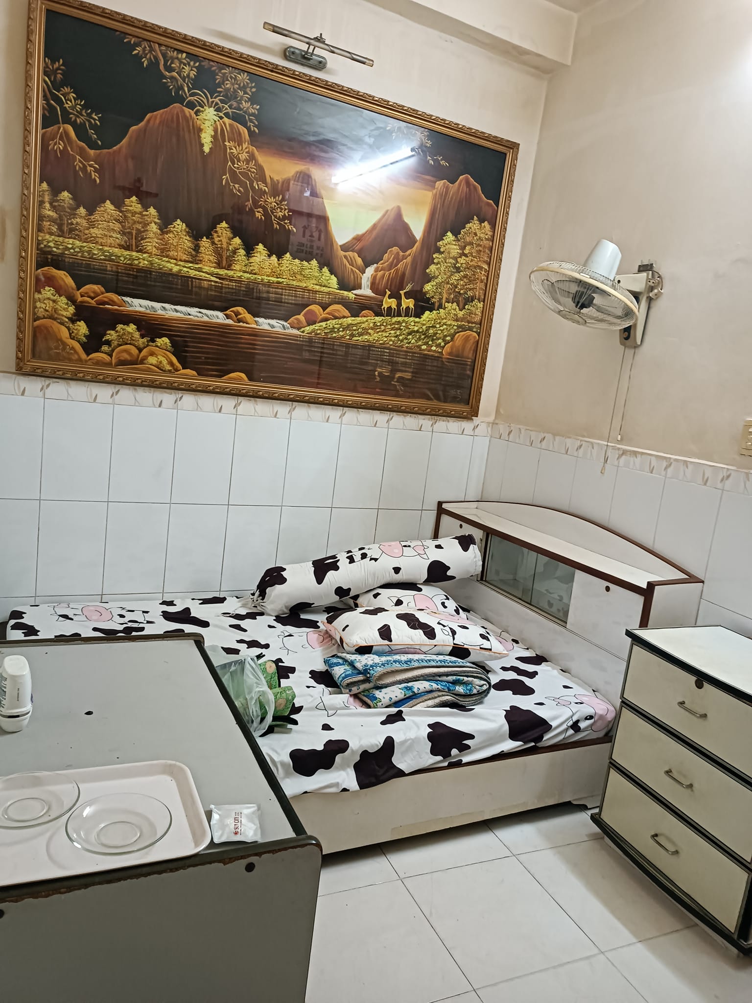 BÁN NHÀ HẺM XE HƠI - 4X17 - GẦN NGAY TRUNG TÂM - CHỦ NHIỆT BÁN CHIA TÀI SẢN - KHU NHÀ DÂN TRÍ CAO 4