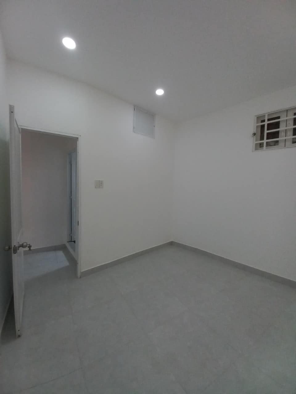 BÁN NHÀ HẺM 6M - KHU VIP CÁCH MẠNG THÁNG TÁM P5 TÂN BÌNH - NHÀ ĐẸP VÀO Ở NGAY GIÁ 4.55 TỶ 5