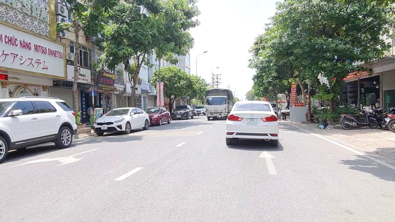 69m2 mặt phố Nguyễn Mậu Tài, Trâu Quỳ. Trục Shophouse Metro, TQ5, TĐC, Ủy ban Quận. LH 0989894845. 3