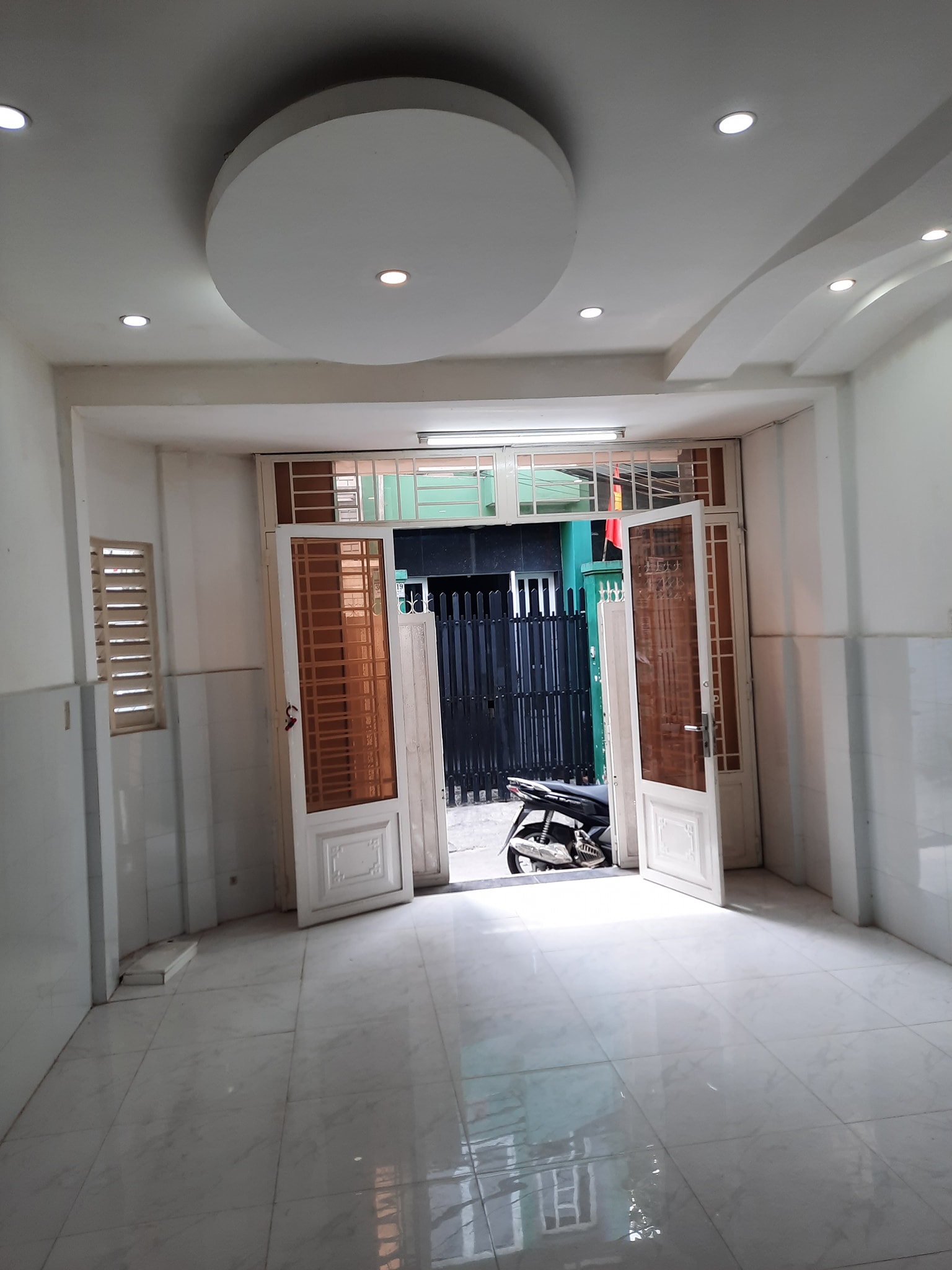 Nhà 2 Mặt HẺM Mới Toanh 30M 4.3X7 HXH Tránh, Khu DC SẦM UẤT chỉ 3 Tỷ 3