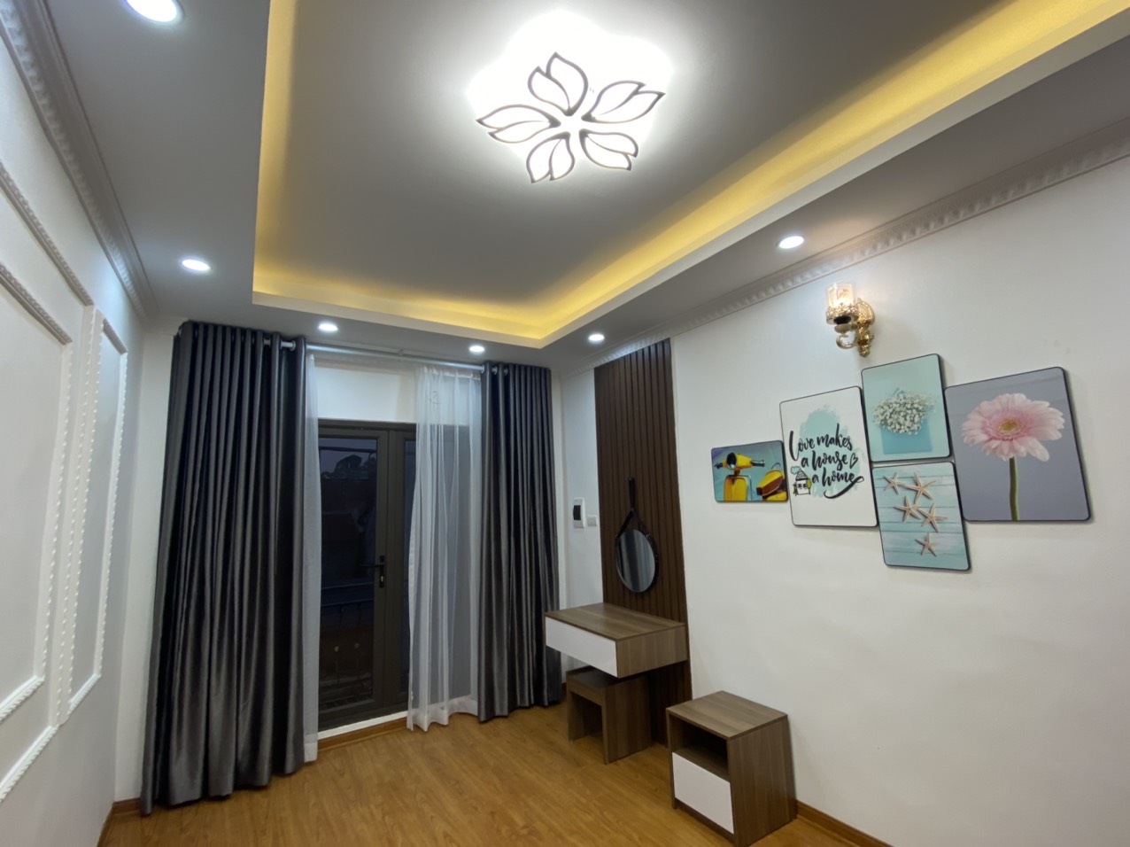 Nhà đẹp, giá rẻ ! Ngõ 206 Cổ Linh, Long Biên, 30m, 5 tầng, ngõ 2,5m, 2,85 tỷ 2