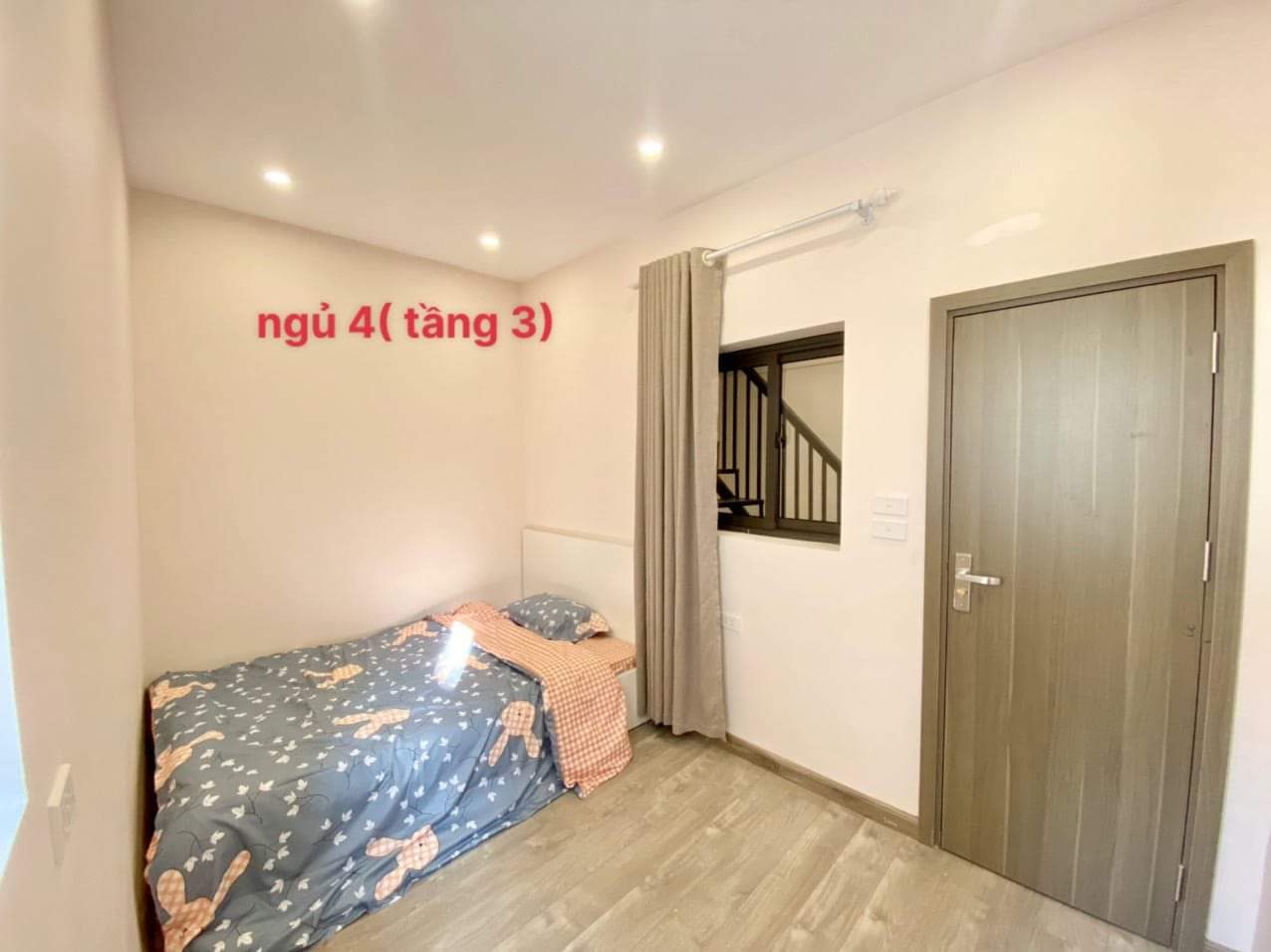 SIÊU PHẨM QUAN NHÂN- NGÕ BA GÁC  - 70M RA PHỐ - FULL NỘI THẤT Ở LUÔN. 4.32 TỶ 5