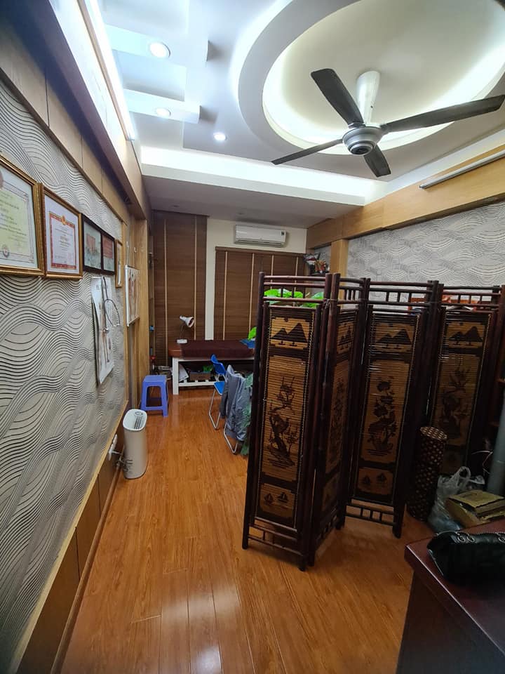 Phố Yên Hòa – nhà mới đẹp ở ngay – gần phố – sổ hoa hậu. 2