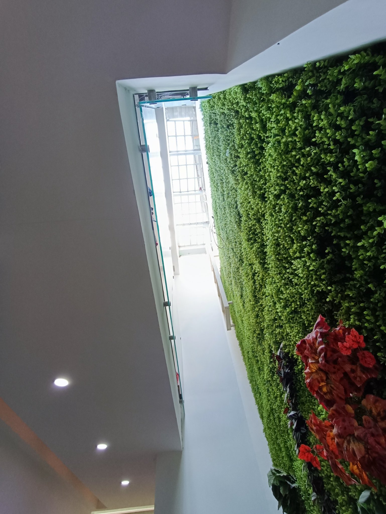 BÁN NHÀ ĐẸP - NGANG BỀ THẾ 6M - NỞ HẬU - 94M2 - CHỈ 6.7 TỶ KHU VỰC ÂU CƠ P10 TÂN BÌNH 4