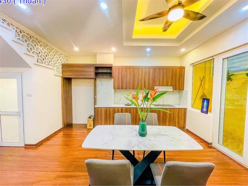 Vị trí kinh doanh đỉnh nhà 4 tầng mặt tiền - Tân Phong - Quận 7 . 4 x 18 giá 15 tỷ . 2