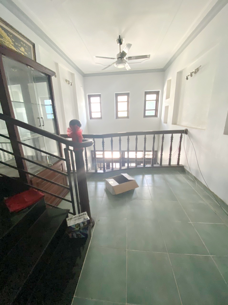 Nhà bán Mặt tiền Hồ Thành Biên 4,2x14,2m 6tầng P4 Q8 giá 9 tỷ 2