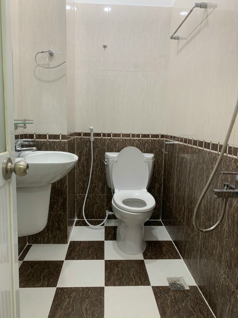 Cần bán Nhà ở, nhà cấp 4, nhà hẻm đường Phan Huy Ích, Phường 15, Diện tích 46m², Giá 6.10 Tỷ - LH: 0399454926 2