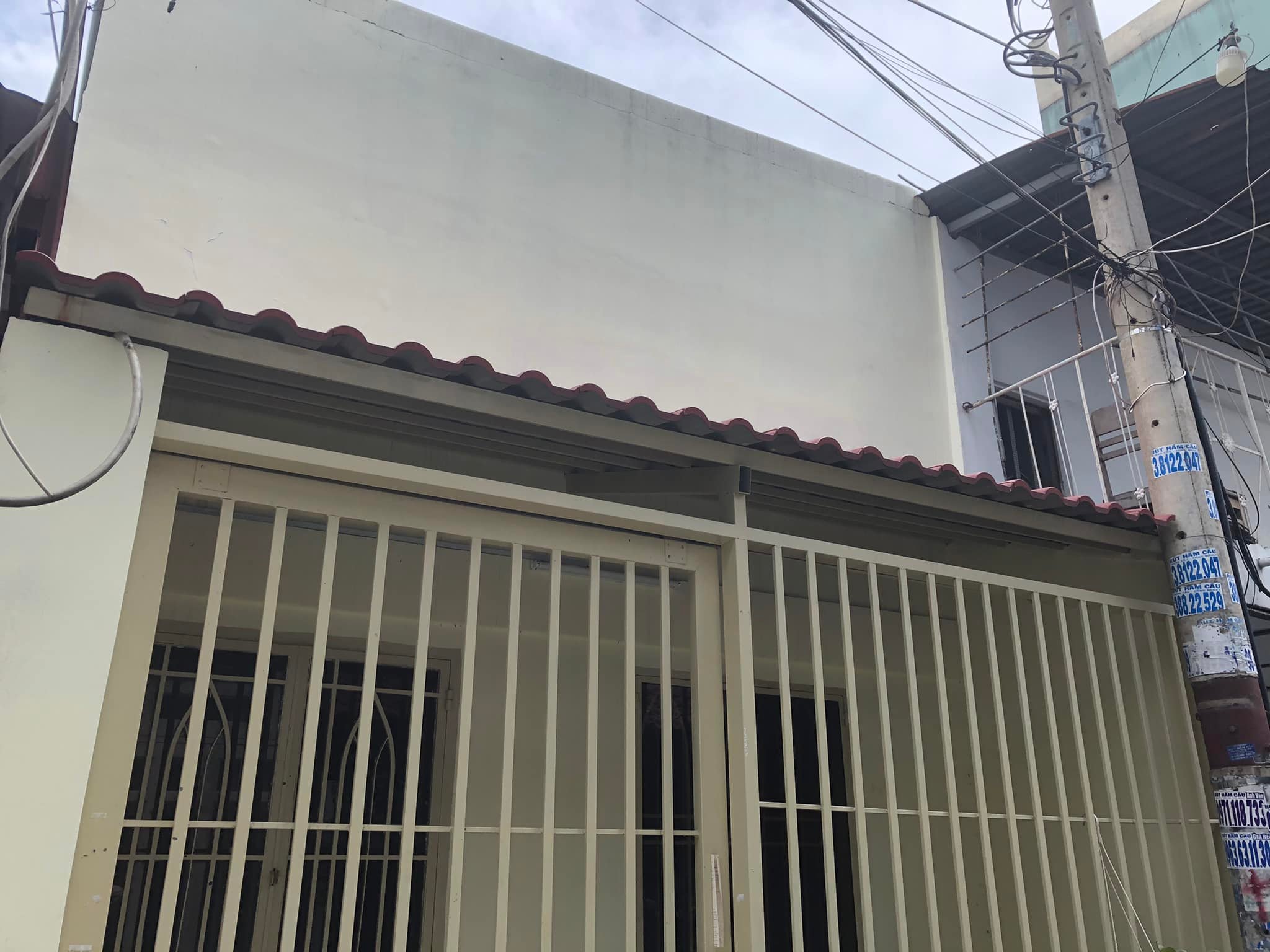 BÁN NHÀ HẺM  CÁCH MẠNG THÁNG TÁM TÂN BÌNH- RẺ SẬP SÀN- 4x17- VUÔNG VỨC- CHỈ 6 TỶ 4