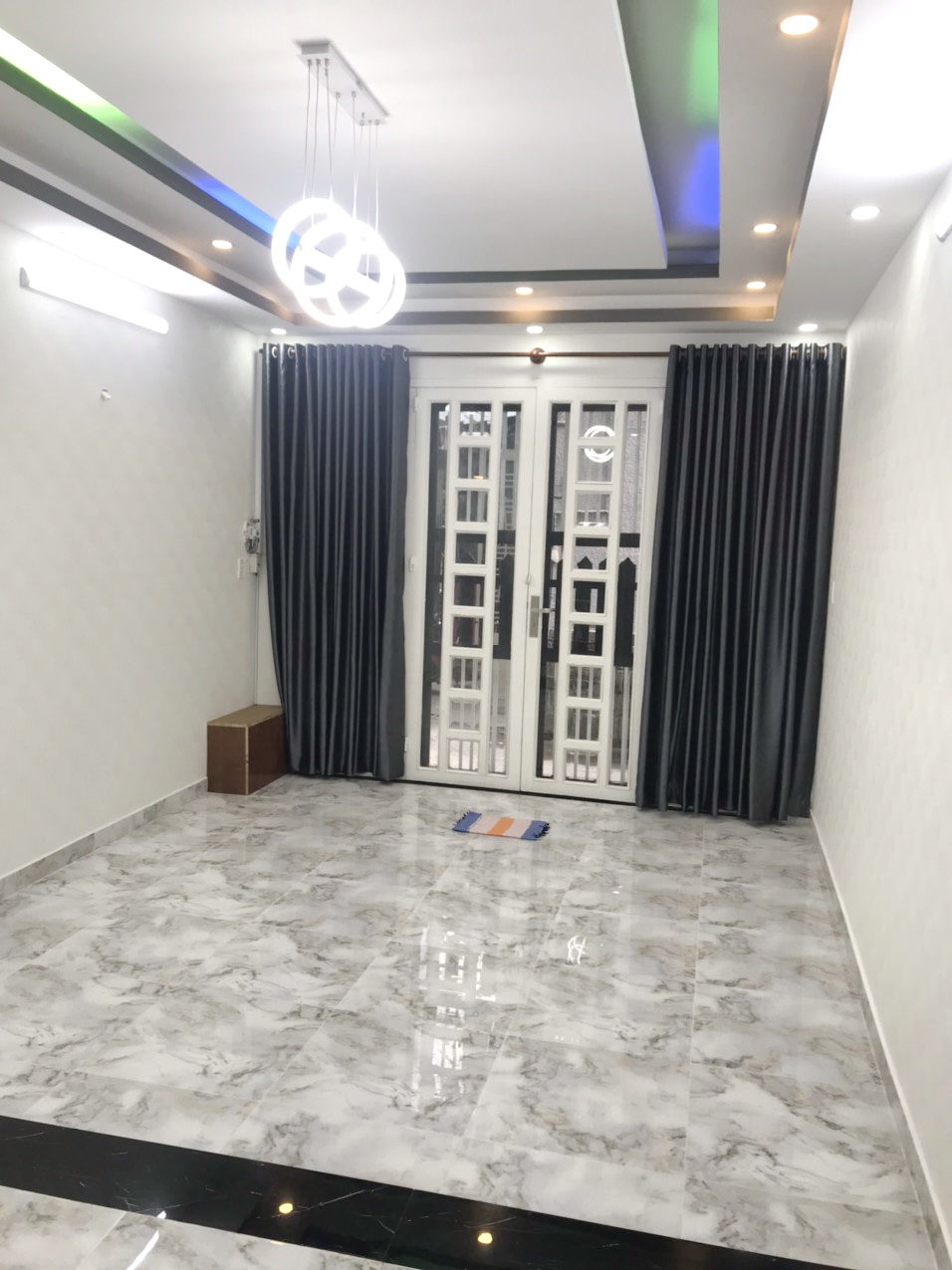 Nhà mới 3.7x11 nở hậu trệt/2 lầu/sân thượng đường Sư Vạn Hạnh Phường 2 Quận 10 2