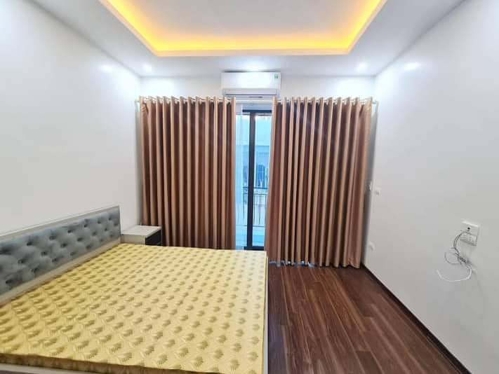 Ô TÔ gần, Phố Khương Trung, 42m2, Mặt tiền 3.8m, Giá 4.5 Tỷ, 0879785710. 2