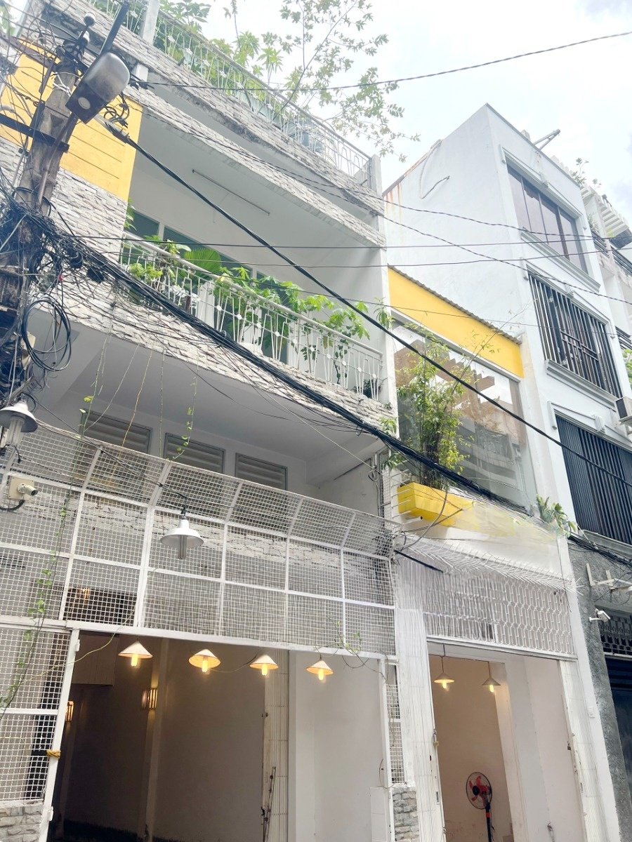 Nhà bán hẻm ô tô sát MT Nguyễn Tri Phương 4,7x 15,6m P9 Q10 giá 19,6 tỷ