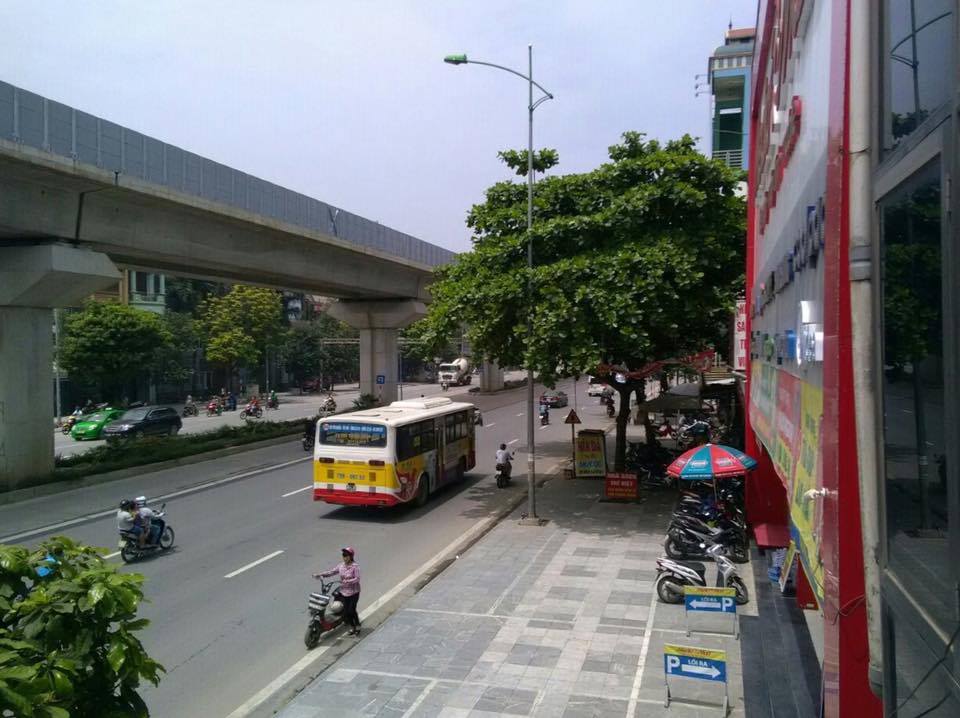 5 TẦNG - 130tr/m2. Bán nhà MẶT PHỐ Hà Đông. 8 LÀN Ô TÔ TRÁNH - Vỉa Hè 8m - Kinh doanh vô địch