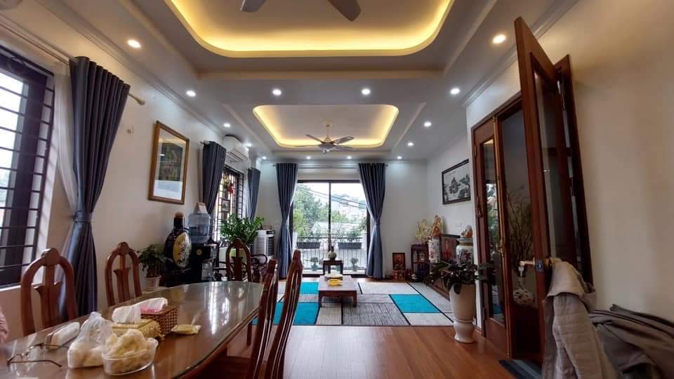BÁN NHÀ KIM GIANG 62m2, MT4m5, sát phố, kinh doanh, văn phòng, 5.5 tỷ.