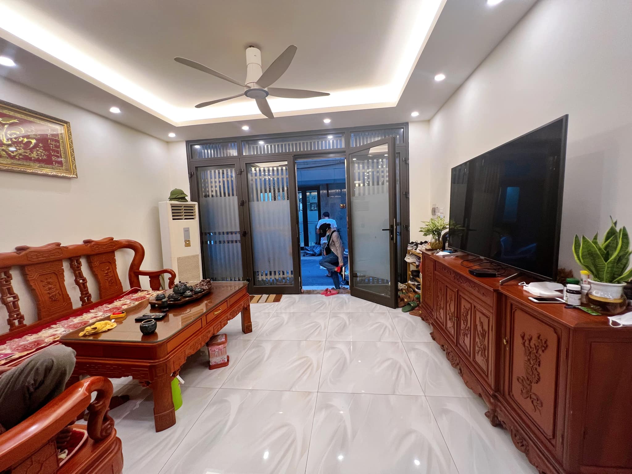 Bán nhà Bồ Để, 34m2, Ngõ thông, Gần Phố, Ô TÔ. 2 thoáng, KINH DOANH 1