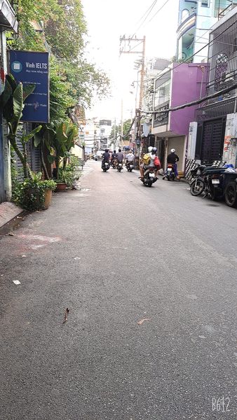 BÁN NHÀ HOA HẬU SA KÊ MẶT TIỀN KINH DOANH NGANG KHỦNG 10M ĐƯỜNG NHỰA 8M NHÍCH 9 TỶ.