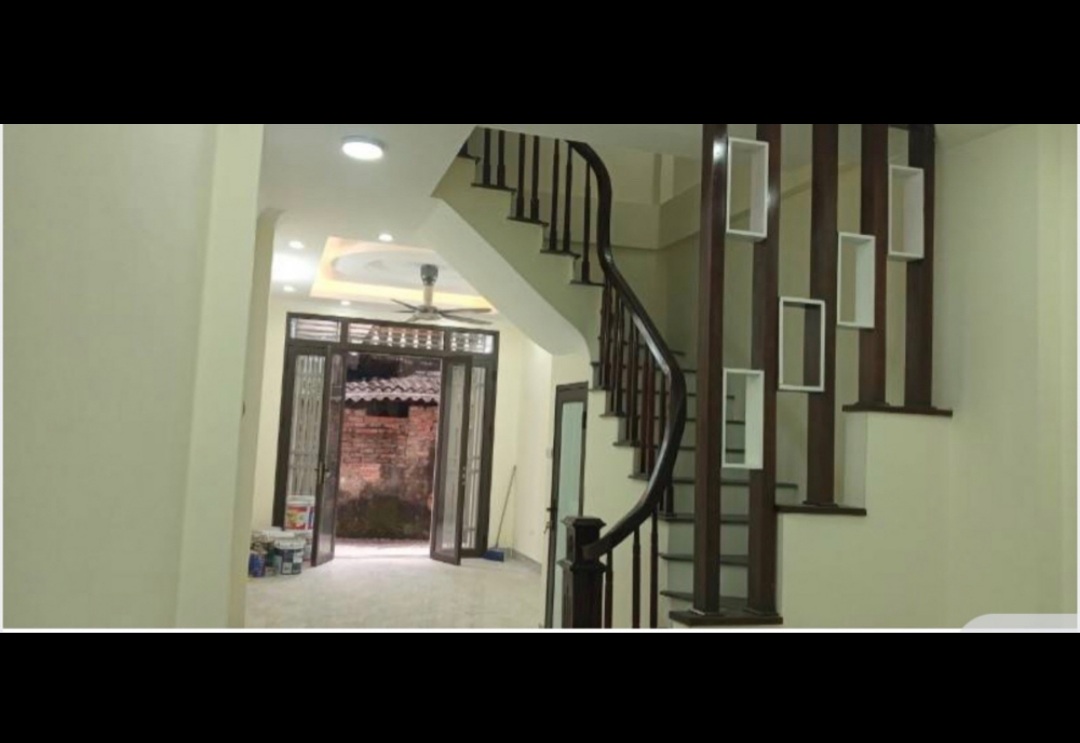 HÓT ??? NHẤT PHÂN KHÚC. XUÂN PHƯƠMG, ĐƯỜNG 70, NAM TỪ LIÊM. NHÀ 37M2, 5T, MT3.3M, GIÁ 3.6 TỶ. 4