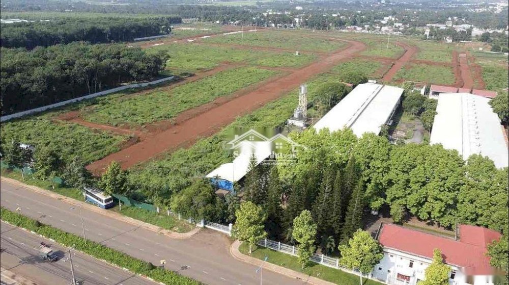 Bán đất phù hợp cho gia đình vợ chồng xây nhà ở tại Long Khánh Đồng Nai, full thổ cư