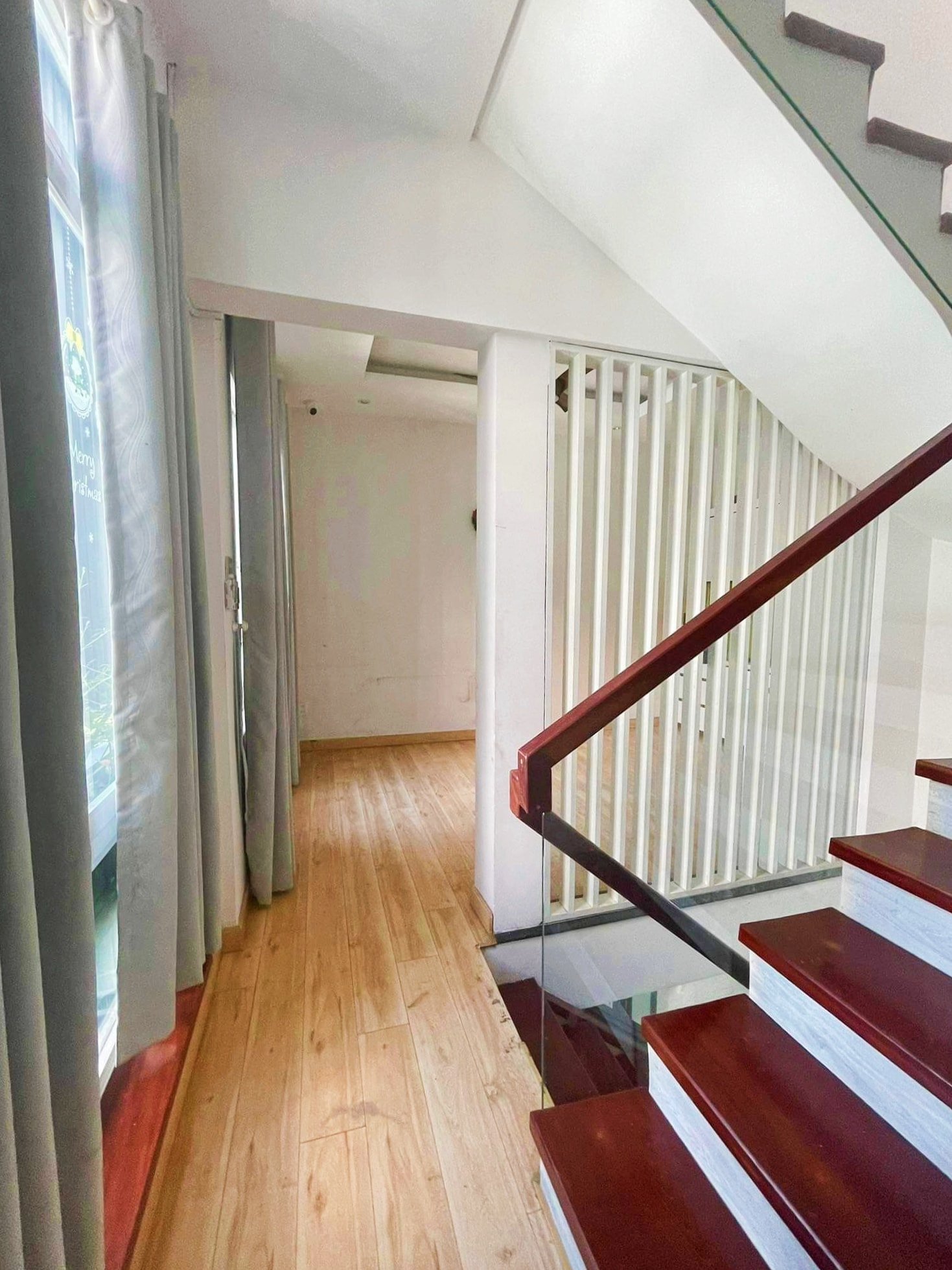 Bán gấp nhà Hoàng Hoa Thám, Bình Thạnh, 61m2, 4T, chỉ 8 tỷ 150 2