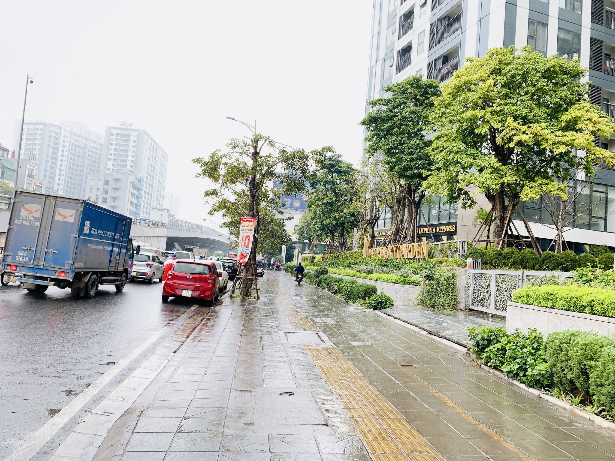 Bán Shophouse toà nhà Imperia Sky Garden Minh Khai, Kinh doanh, 100m2, mặt tiền 12m, Giá 12 tỷ. 2