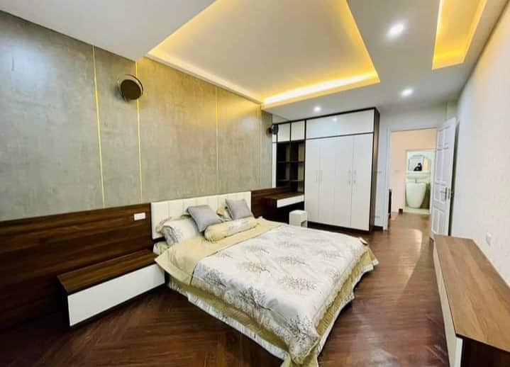 Ô TÔ gần, Phố Hạ Đình, 40m2, 5 Tầng, MT 3.8m, Gần Hồ, Giá 4.5 Tỷ. 3