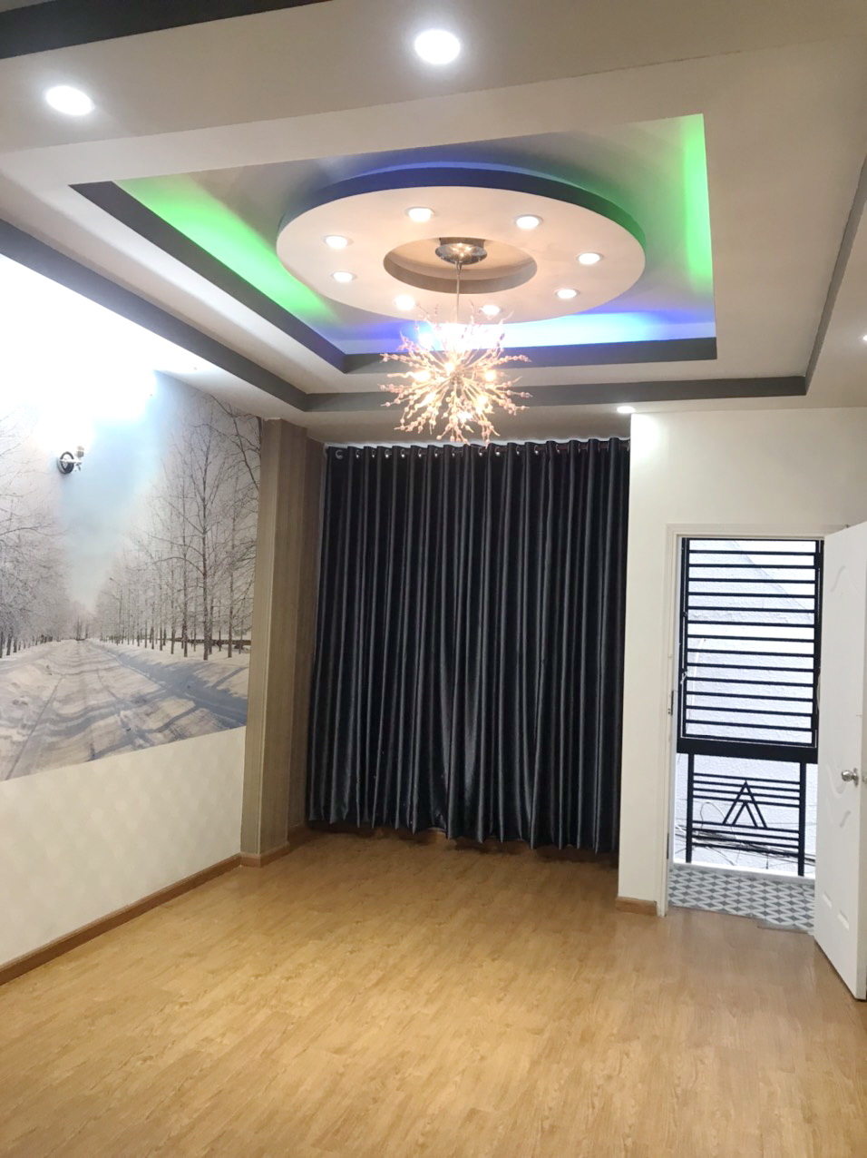 Nhà mới 3.7x11 nở hậu trệt/2 lầu/sân thượng đường Sư Vạn Hạnh Phường 2 Quận 10 5