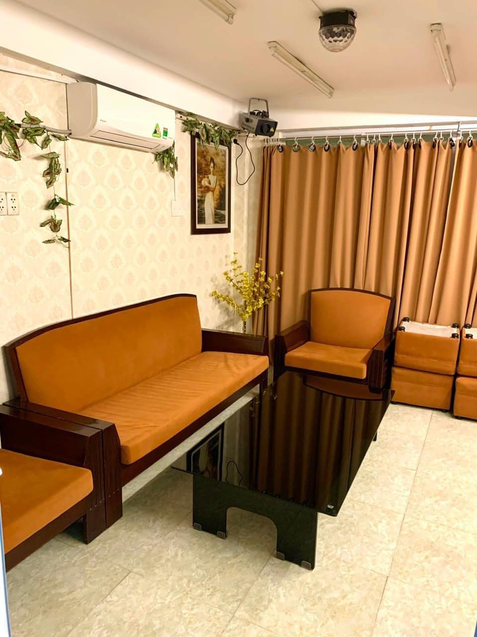 Nhỉnh 5 tỷ có ngay nhà riêng Quận Bình Thạnh, đường Bùi Đình Túy, 4x15m, nhà mới 5 tầng 3