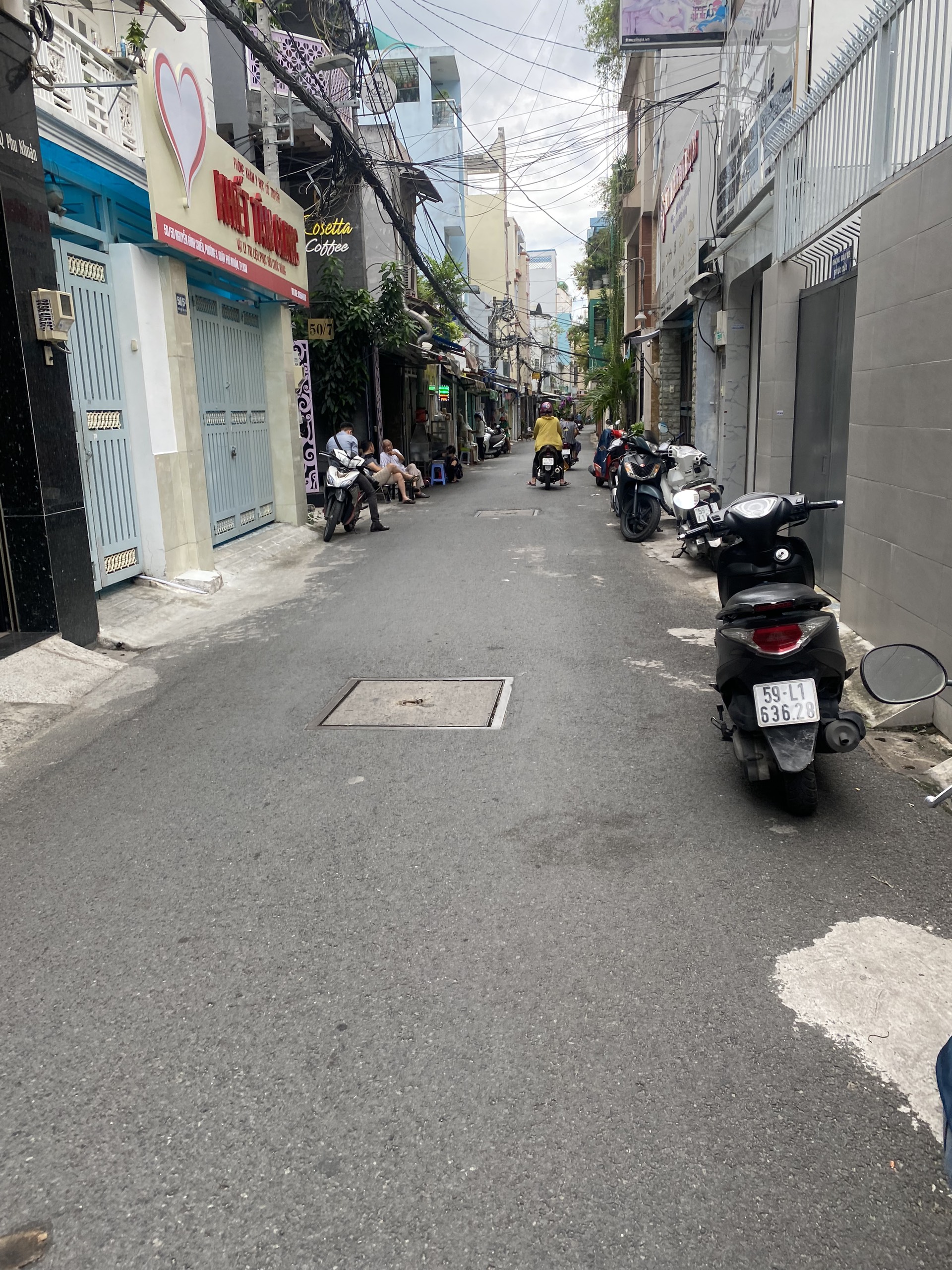 Bán nhà ngay chợ Nguyễn Đình Chiểu giá đầu tư 3