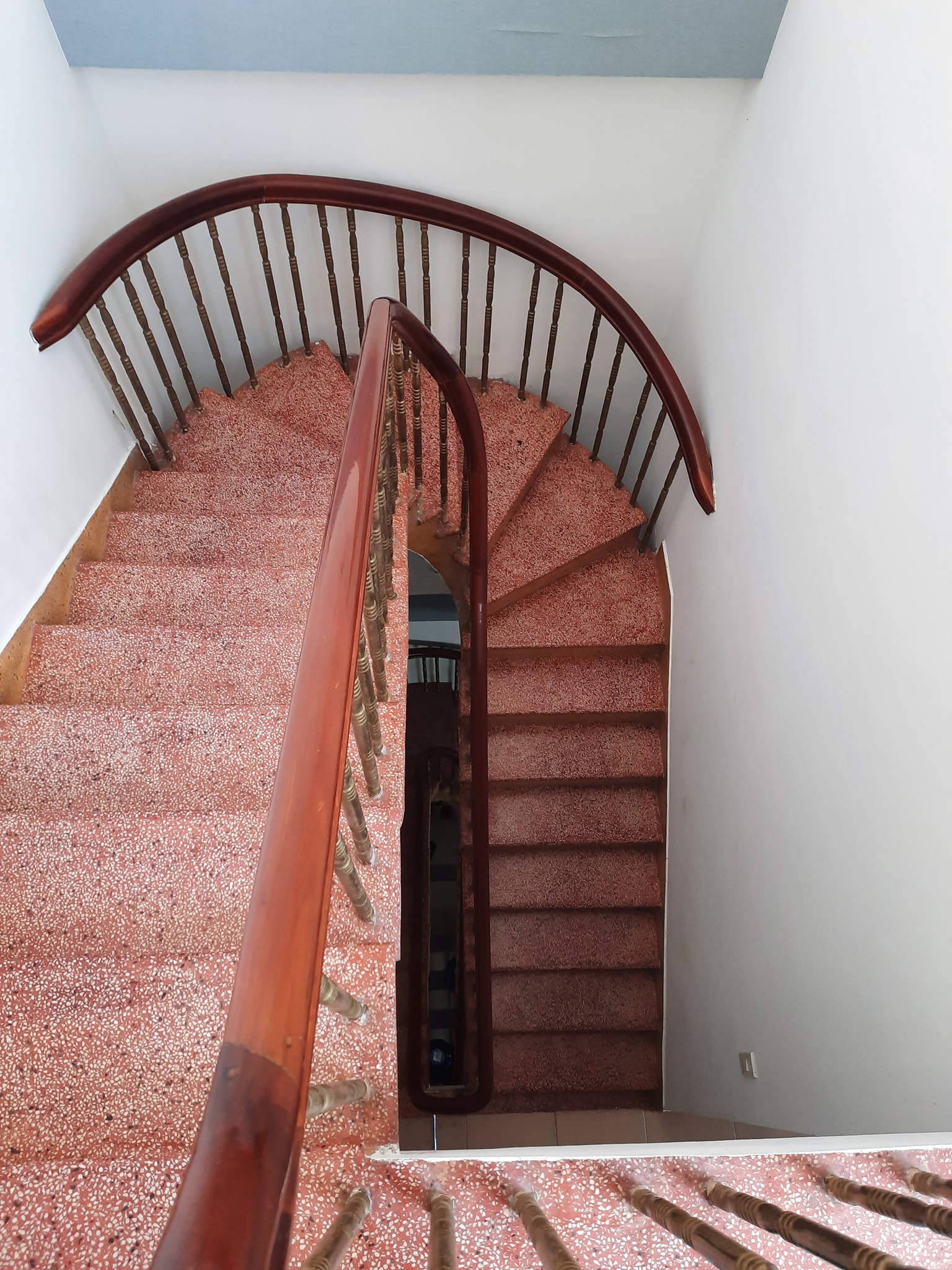 BÁN NHÀ 3 TẦNG MỚI MUA Ở NGAY, ĐÚC BTCT, HẺM TRƯỚC NHÀ 4M, CÁCH HẺM XE TẢI 50M, HẺM SẠCH SẼ, THÔNG CÁC PHÍA  P10 TÂN BÌNH 5.7 TỶ 4