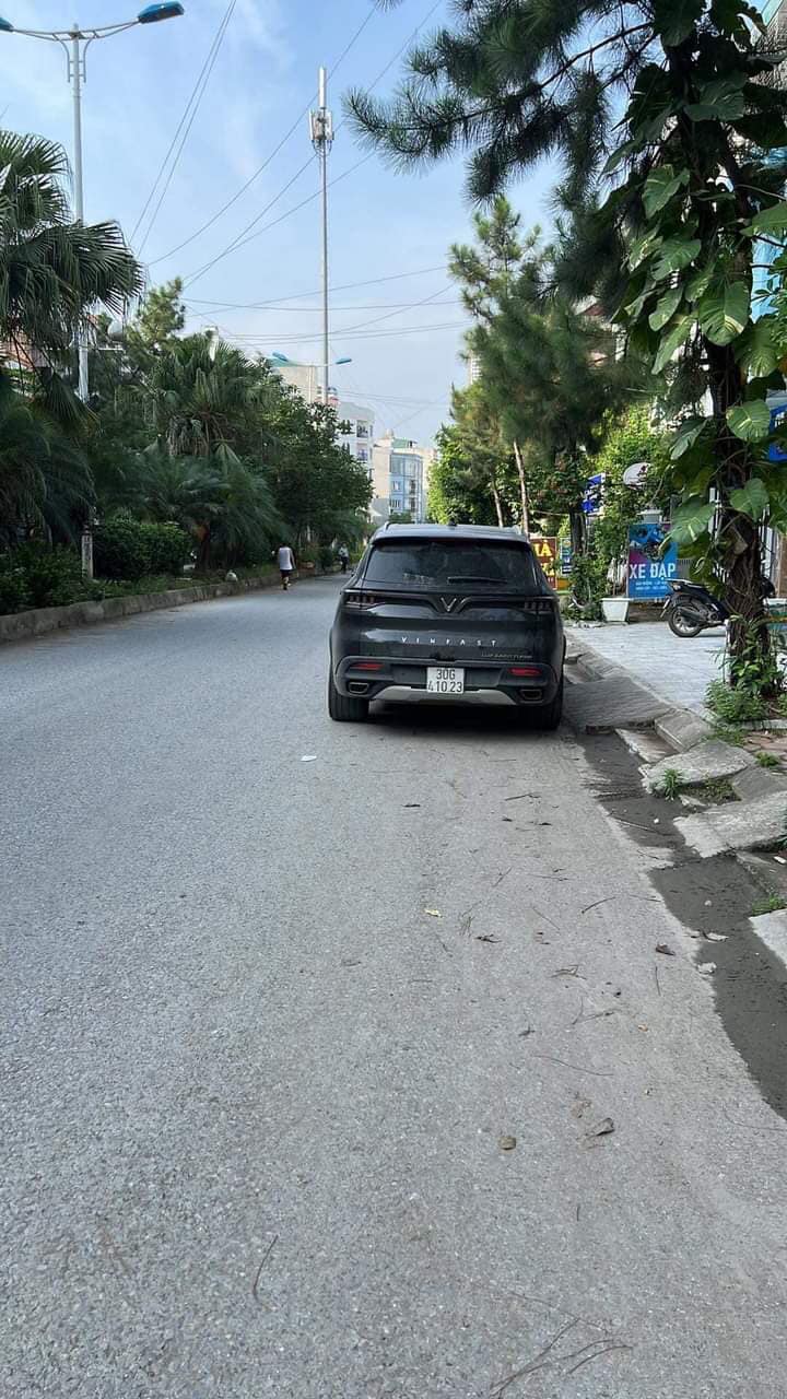ĐƯỜNG ĐÔI - 139tr/m2. Bán nhà KĐT Văn Khê. KINH DOANH - 6 Ô Tô Tránh 4