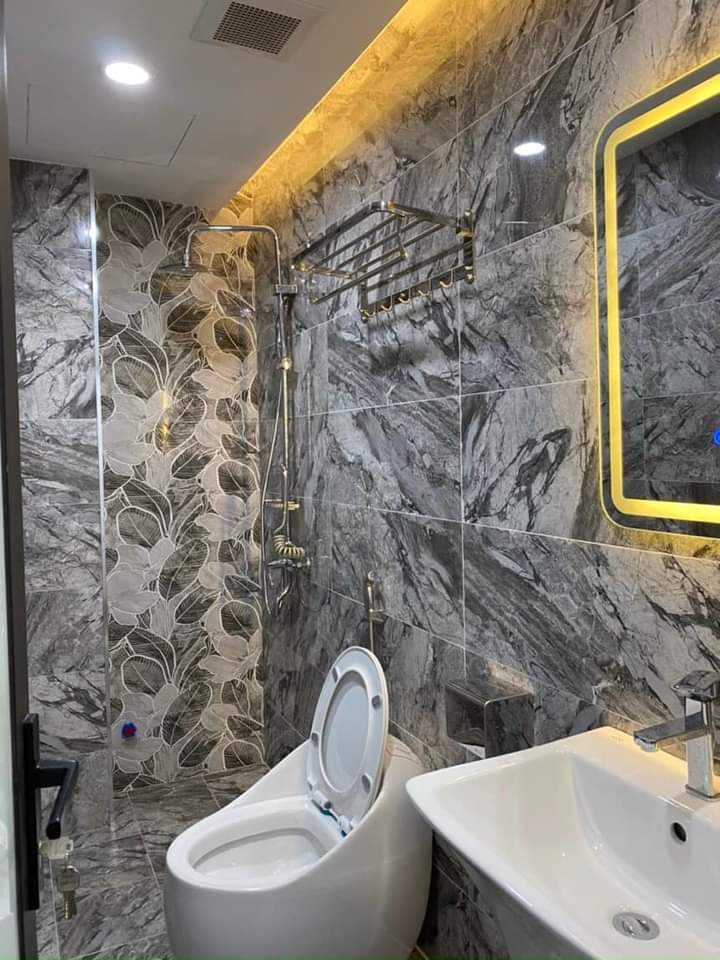 Bán nhà Dương Văn Bé, quận Hai Bà. Vị trí đẹp gần sát Time City, dt38m2. Chỉ 3.9 tỷ. 5