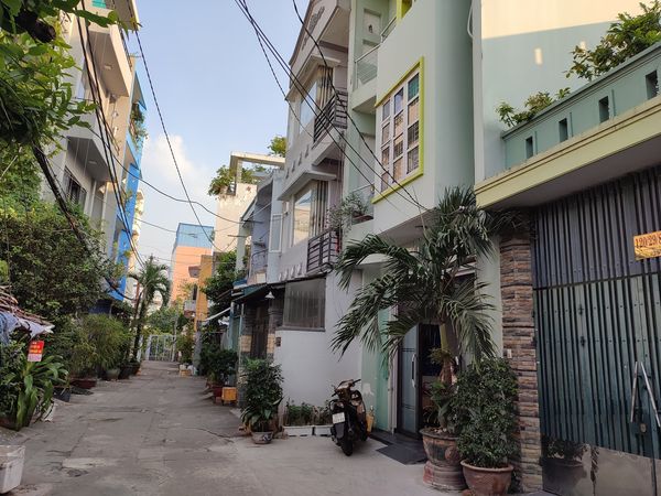 Mái ấm gia đình hẻm xe hơi thông 8m Bùi Đình Tuý, 4.5x15 65m2, 4 lầu HIẾM CÓ