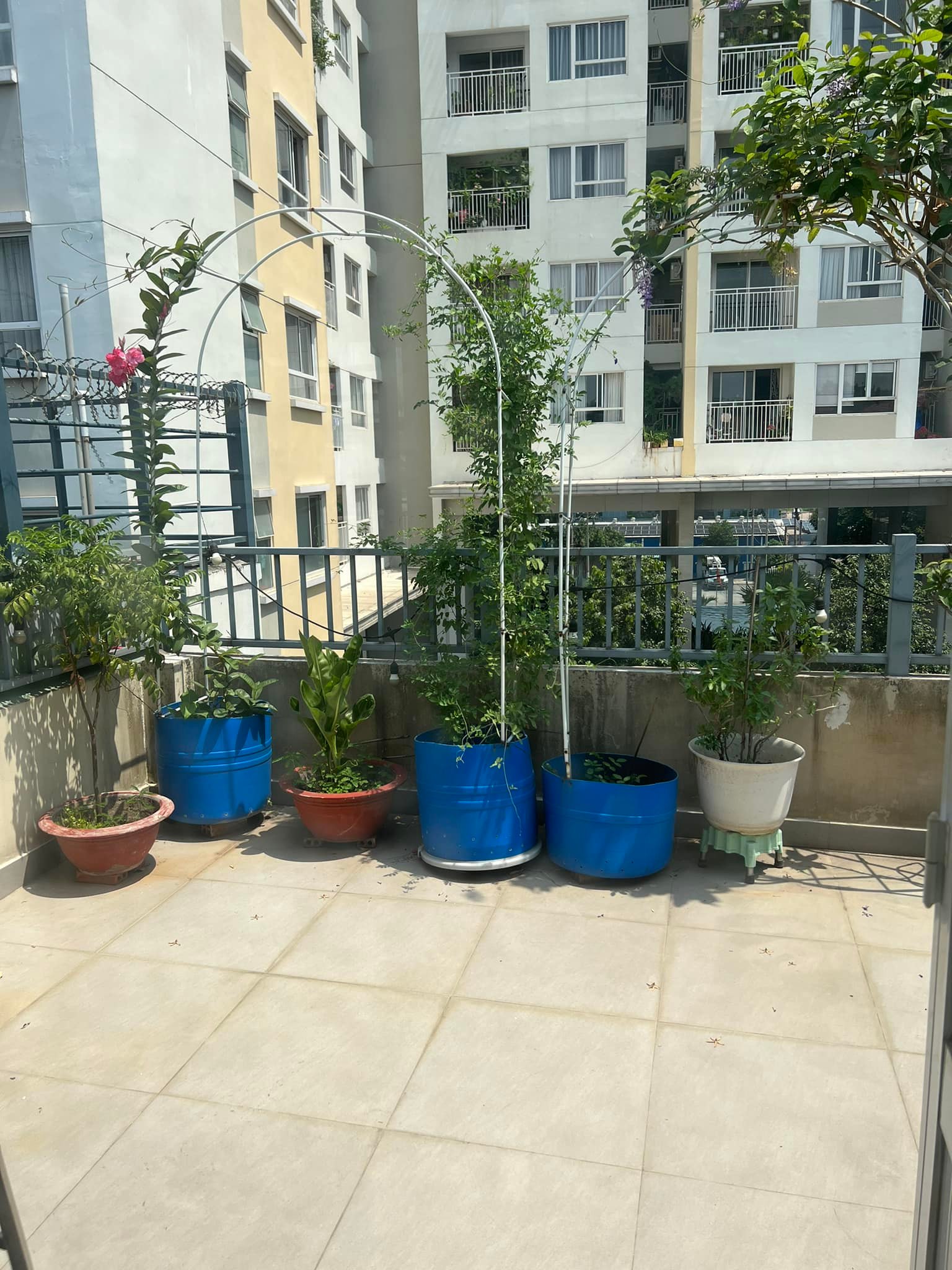 KHU VIP TOÀN BIỆT THỰ CÁN BỘ NHÀ NƯỚC - KHU NHIỀU ĐẠI GIA KIẾM NHÀ - HẺM 2 XE HƠI TRÁNH - NHÀ ĐẸP LUNG LINH - CHỦ GẤP BÁN 2