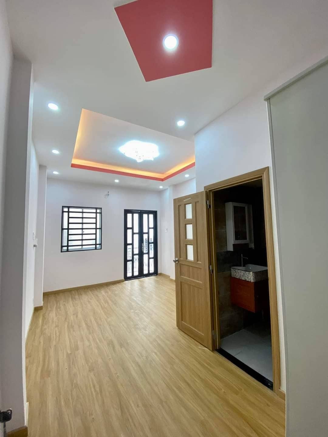 Nhà Mới Đất Thánh Tân Bình 64m2, 3 Tầng BTCT, Hẻm 5m 9.6 Tỷ Còn TL 3