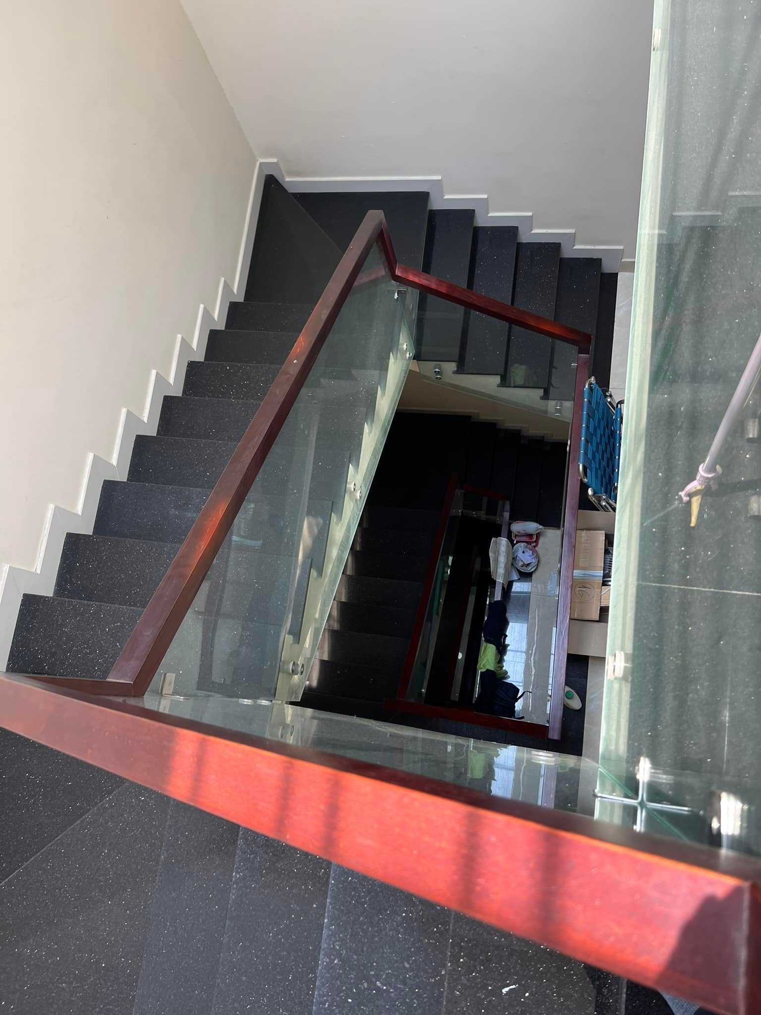 KHU VIP TOÀN BIỆT THỰ CÁN BỘ NHÀ NƯỚC - KHU NHIỀU ĐẠI GIA KIẾM NHÀ - HẺM 2 XE HƠI TRÁNH - NHÀ ĐẸP LUNG LINH - CHỦ GẤP BÁN 4