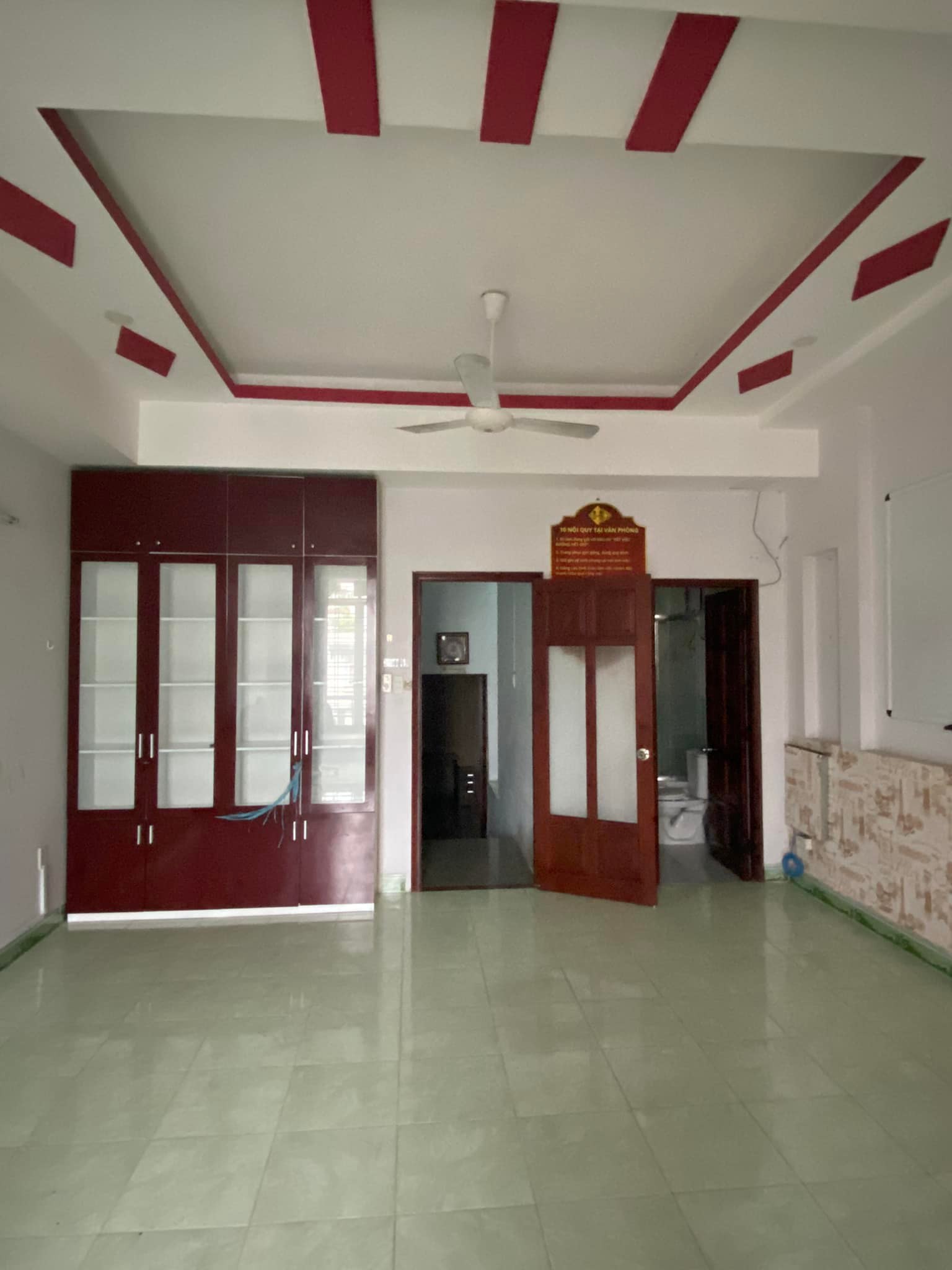 NHÀ CỰC KHỦNG  SÁT MẶT TIỀN TÂN SƠN  DOANH THU DÒNG TIỀN TRÊN 30TR  CÁCH MẶT TIỀN 1 CĂN PHƯỜNG 15 TÂN BÌNH 4