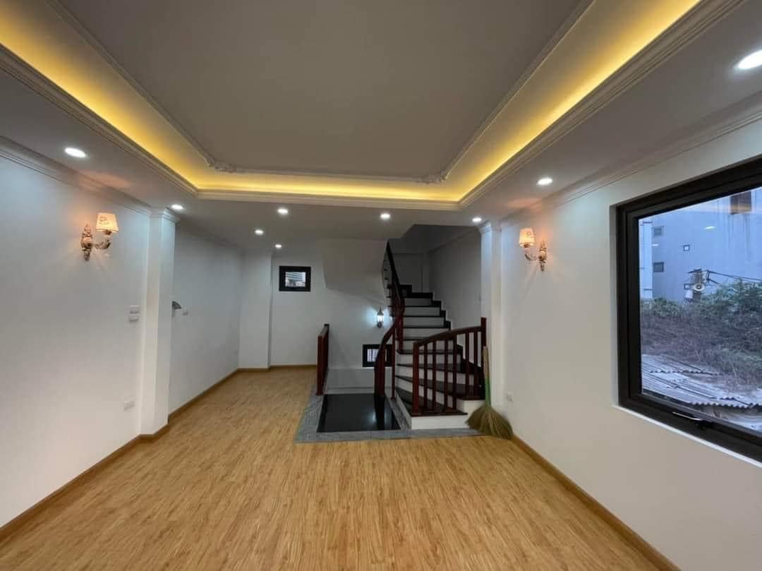 HIẾM!!! Bán đất Hồng Tiến-Long Biên, 60m2, giá 3.7 tỷ