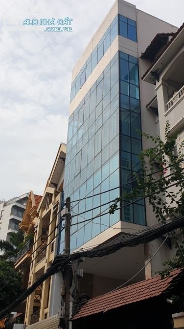Bán Toà Văn phòng gần Sân Bay P4 Tân Bình DT: 6.5x25m Hầm 6Lầu 50Tỷ 1