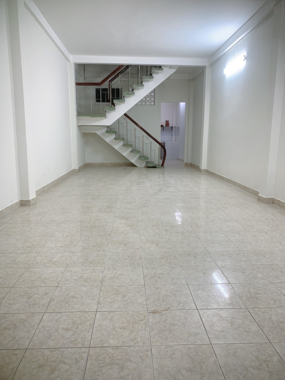 Bán nhà mới Đất Thánh Tân Bình - Hẻm xe tải 6M - 60m2 4PN - Giá 9 tỷ 7 TL 3