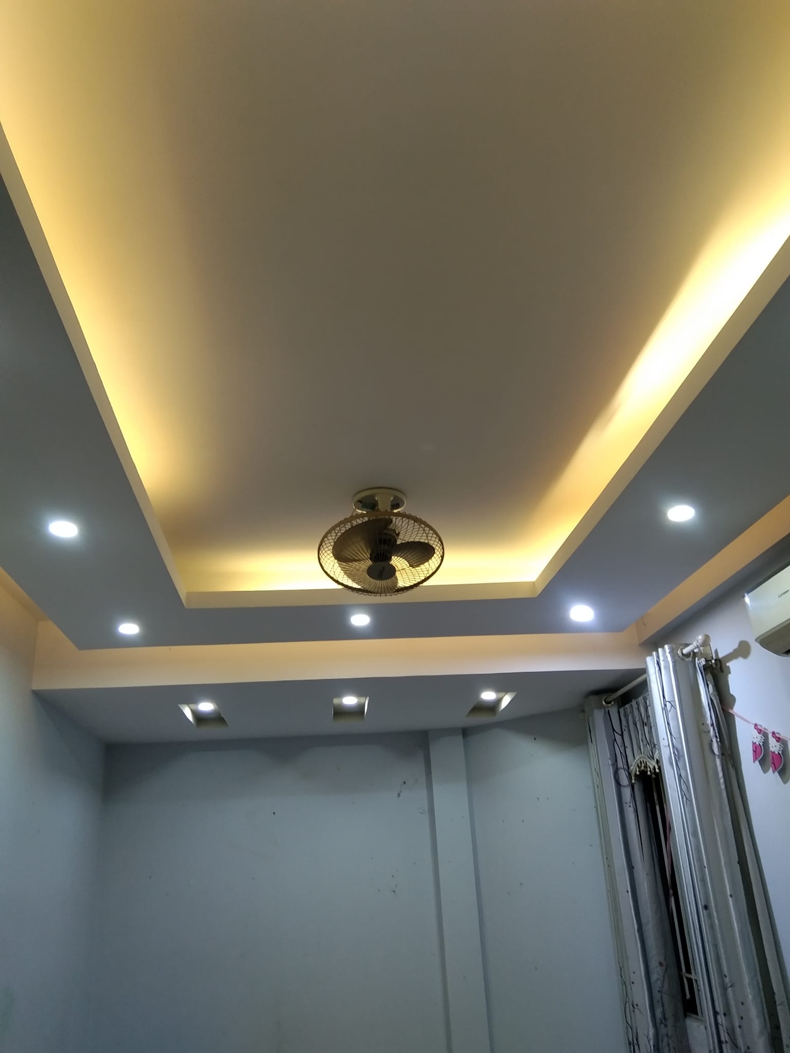 Cần bán Nhà ở, nhà cấp 4, nhà hẻm đường Xuân La, Phường Xuân La, Diện tích 45m², Giá 6.9 Tỷ - LH: 0977502701