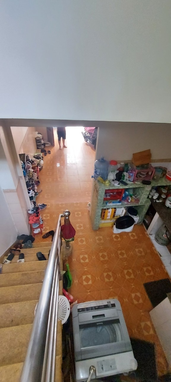 BÁN NHÀ. ĐƯỜNG ÂU CƠ. Q TÂN BÌNH NHÀ 5T. GIÁ 5TY4 TL NHÀ HXH VÀO TẬN CỬA GẦN KHU TRUNG TÂM MUA SẮM. NGÂN HÀNG. NHÀ HÀNG. ĐẨY ĐỦ TIỆN ÍCH. NGAY KHU DU LỊCH ĐẦM SEN. 3