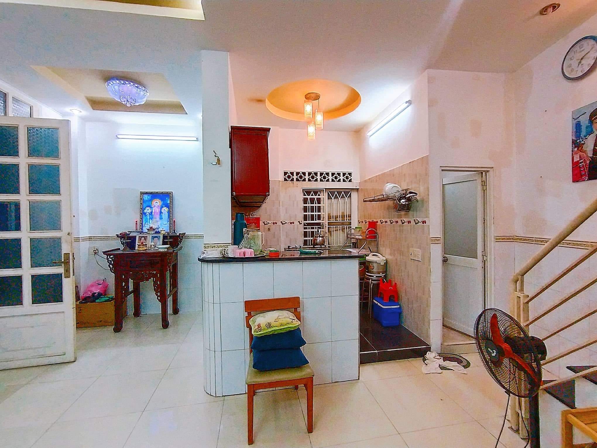 Bán Gấp 70m2 Âu Cơ Tân Bình chỉ 4 tỷ 7 TL Đẹp ở ngay