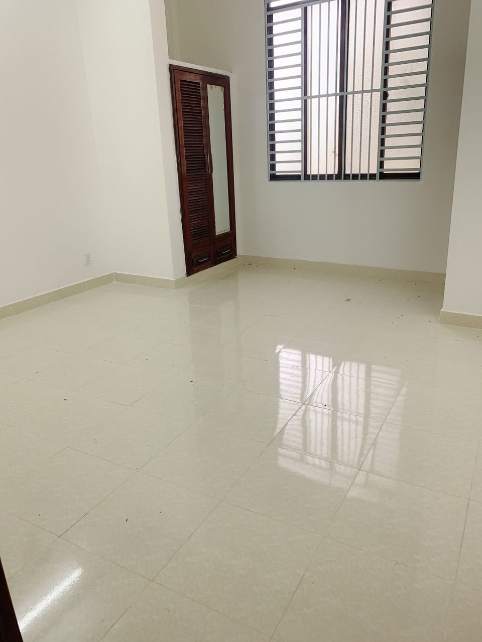 BÁN NHÀ KHU VỰC VIP ÂU CƠ TÂN BÌNH 66M2 SỔ VUÔNG A4 NHỈNH 5 TỶ