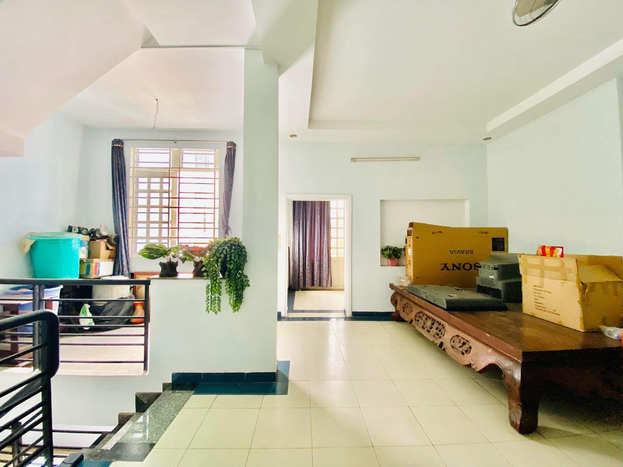 Biệt thự cổ - Đường nhựa xe hơi tránh - 3 tầng - 128m2 - Chỉ 23 tỷ 4