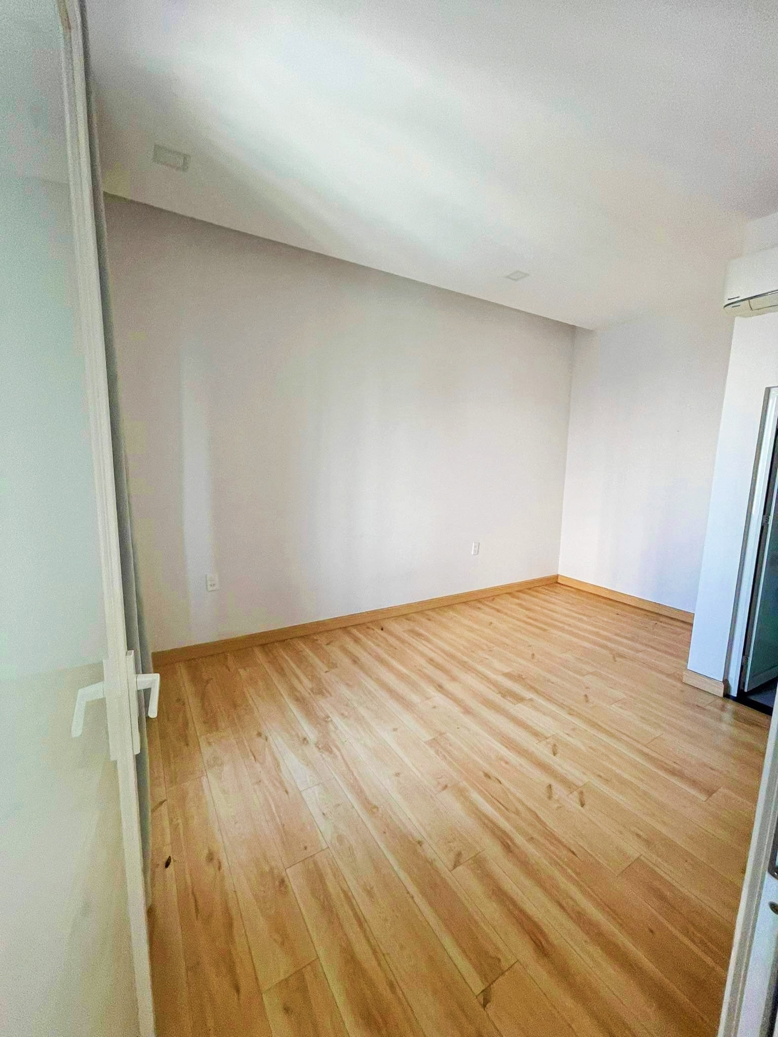 Bán gấp nhà Hoàng Hoa Thám, Bình Thạnh, 61m2, 4T, chỉ 8 tỷ 150 4